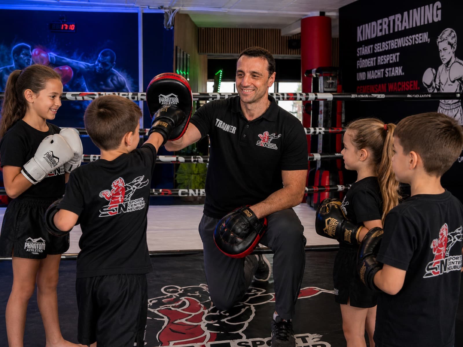 Kinder & Jugend im Sport Center Neuburg – Boxen & Kickboxen für 4–15 Jahre